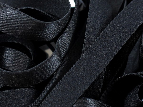 Trägergummi " 15mm" schwarz