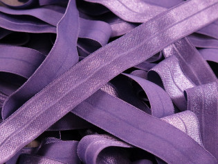 Falzgummi 20mm "lila" Falzgummi 20mm "lila"